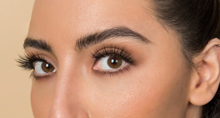 Tips for Creating Perfectly “Natural” False Lashes